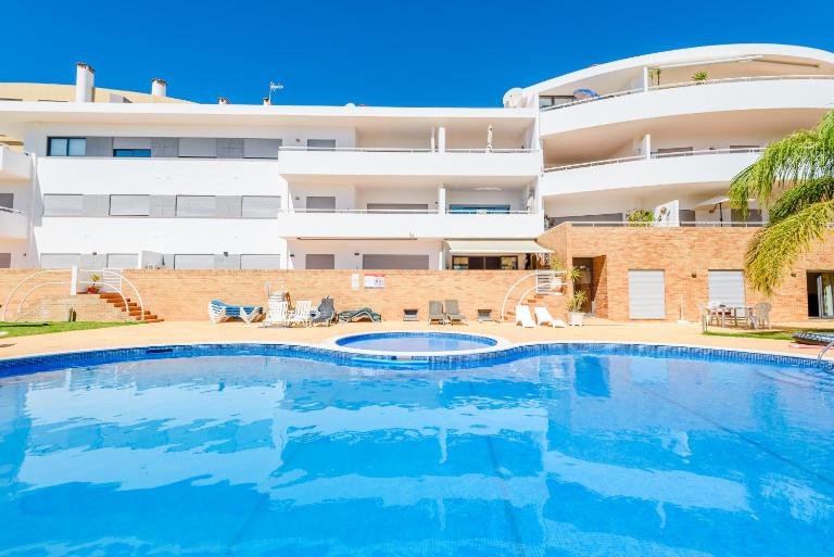 Apartment Praia Dona Ana - Bed and Breakfast Lagos
