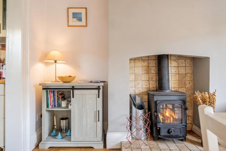 Period Cottage with Original Features near Harbourside and North Street - B&B Bristol