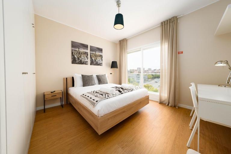Expo - Double Rooms With AC and City Views - Ferienwohnung Lissabon