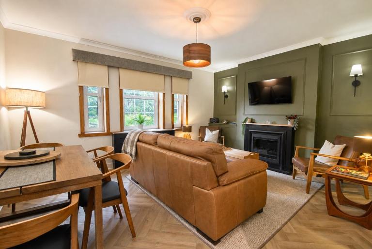 Luxury Old Town Apartment just a 5 Minute Walk to Stirling Castle - Bed and Breakfast Stirling