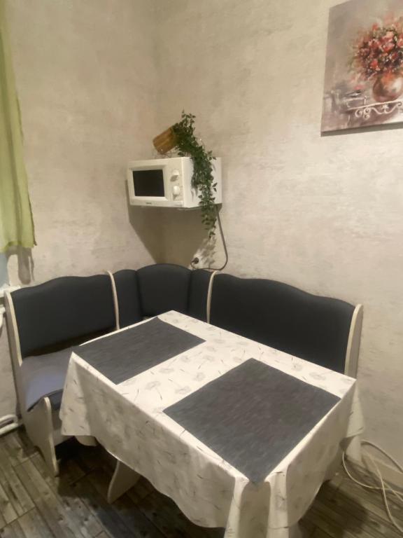 Однокімнатна квартира поруч з залізничним вокзалом - B&B Odesa