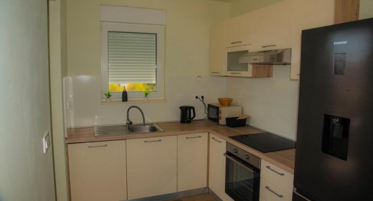 Miha - B&B Vodice