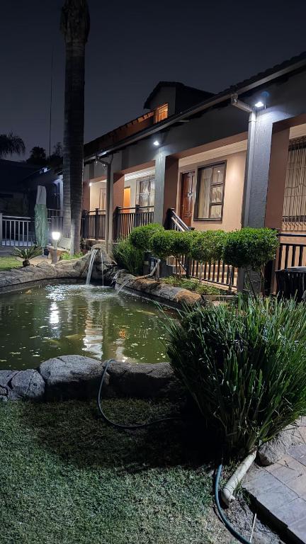 Host hub guest house Glen marais - Ferienwohnung Kempton Park