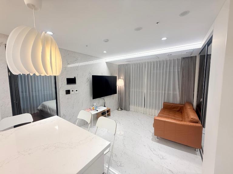 KM HOUSE 6 2BR Family Stay, 3 Beds Gangnam Seocho - Chambres d'hôtes Séoul