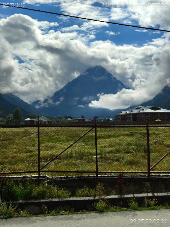 Mountain Story Gurez - B&B Wāmpor
