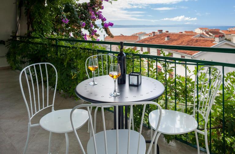 Apartments Villa Don - Ferienwohnung Podgora