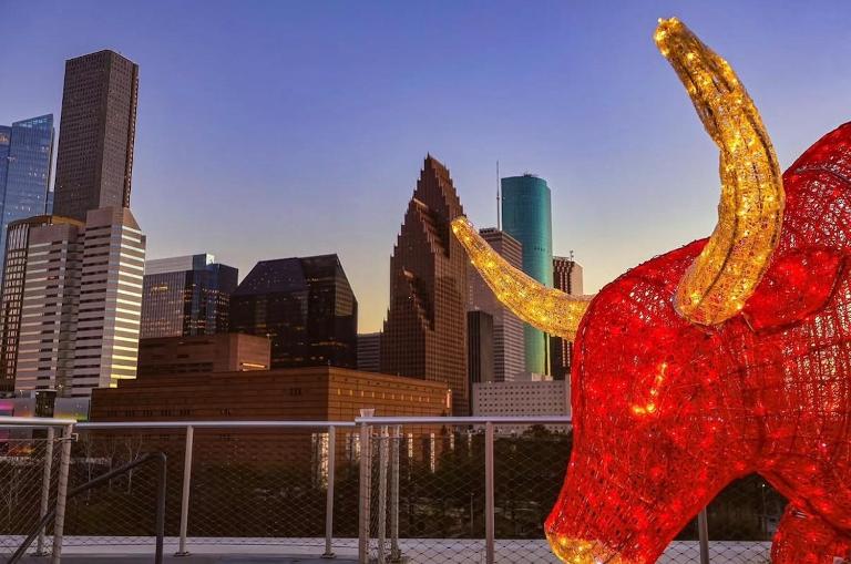 Hidden Gem - wifi - Free Parking - Near IAH-DT - B&B Houston
