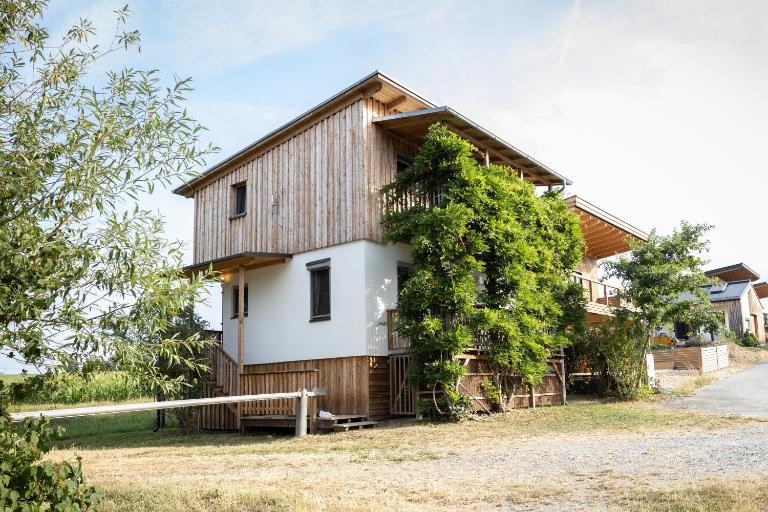 Seehaus an Badesee und Stausee - B&B Rauchwart im Burgenland