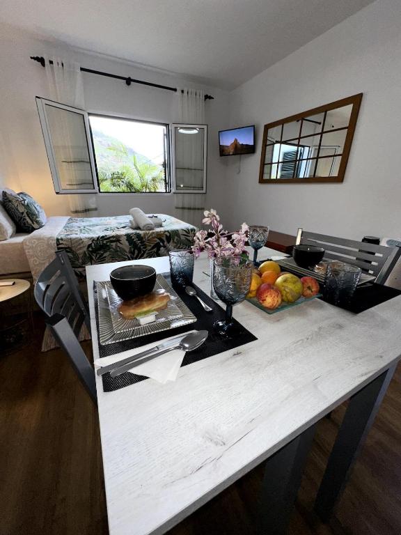 Caminho Real Room - B&B Ribeira da Janela