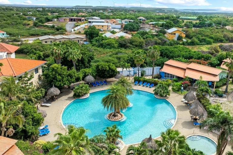 Modern Apartment Huge Pool Near Mambo Beach Free Parking - B&B Willemstad