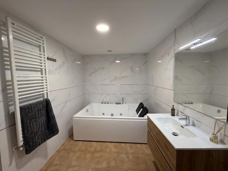 Casa Dioni 1 - Chambres d'hôtes Villalba de Adaja