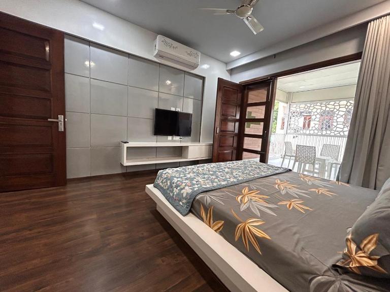HomiStey Super Luxury Room C - Chambres d'hôtes Panchkula