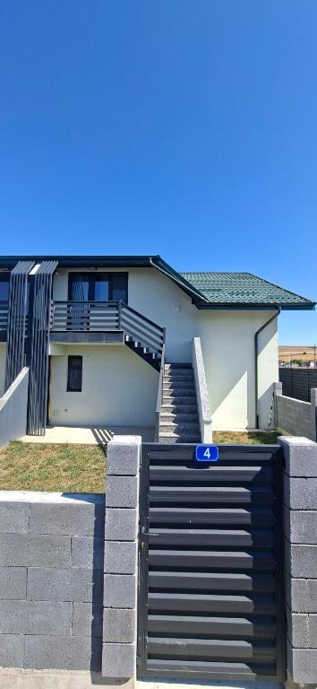Gidal Apartments Near Mall Moldova - Bed and Breakfast Leţcani