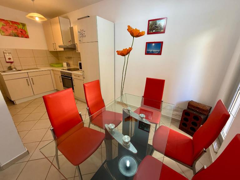 Makki Apartment Petrovac - B&B Petrovac na Moru