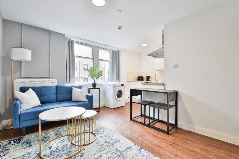 Elegant One-Bedroom Suite at Cardiff Bay , Prime Location Cardiff - Chambres d'hôtes Cardiff