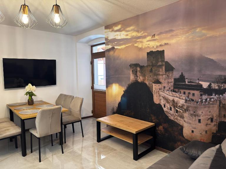 Folwark Niedzica - apartamenty i pokoje - B&B Niedzica-Zamek