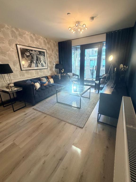 Cosy Fully Furnished apartment and station nearby - Chambres d'hôtes Hayes
