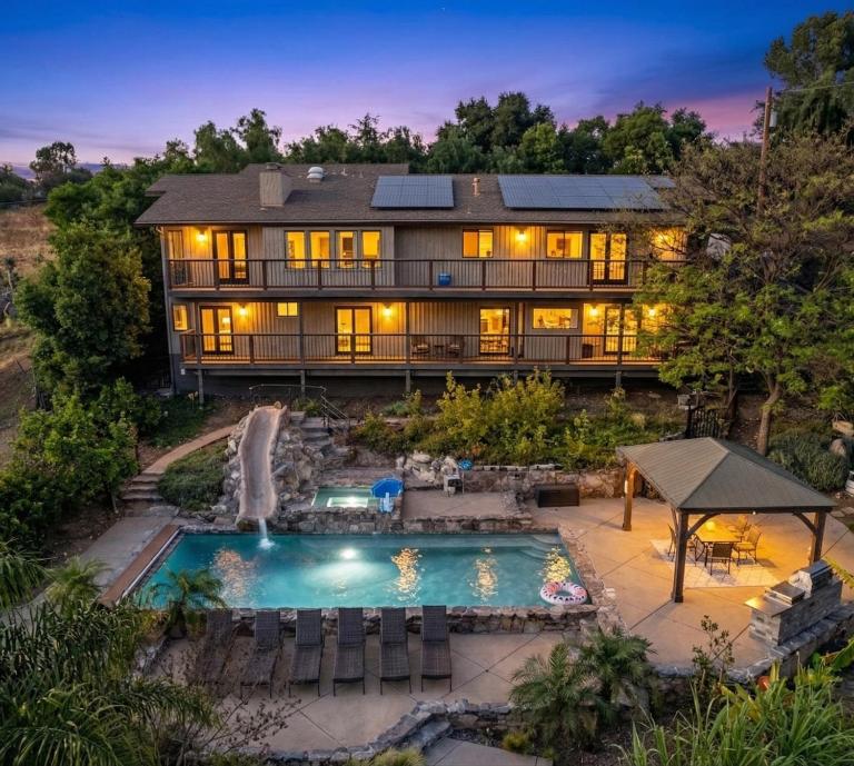 Mountain Villa in San Diego - Pool & Waterslide, Spa, Pickle Ball, Game room - B&B La Mesa