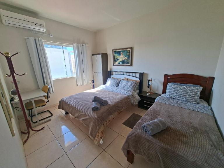 Apart próximo a Unimed, Catedral e HSA de 2 quartos com 2 Ar e garagem no Centro-sul - B&B Santo Ângelo