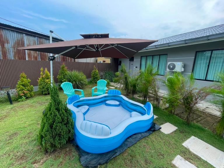Twin Villas Gathering Place at Ulu Yam, Batang Kali, Genting - Up to 22pax - B&B Batang Kali