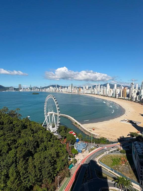 Apartamento com Vista Maravilhosa Balneário Camboriú - B&B Balneário Camboriú