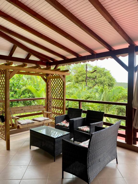 CAJOU - Habitation Mielécajou - Ferienwohnung Deshaies