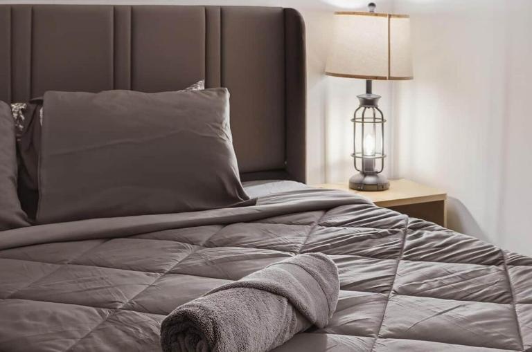 Perfect Inner-City Getaway 2BR - Ferienwohnung Calgary