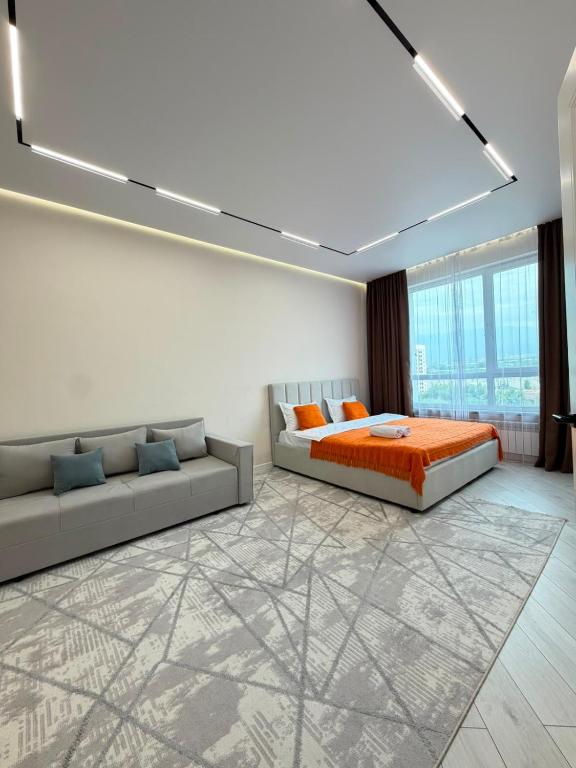 Апартамент с видом на горы - B&B Almaty