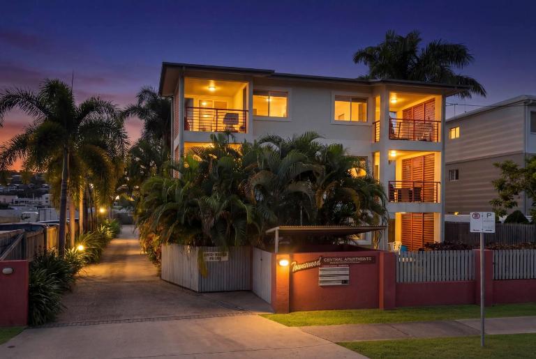 South Townsville City Retreat - B&B Townsville
