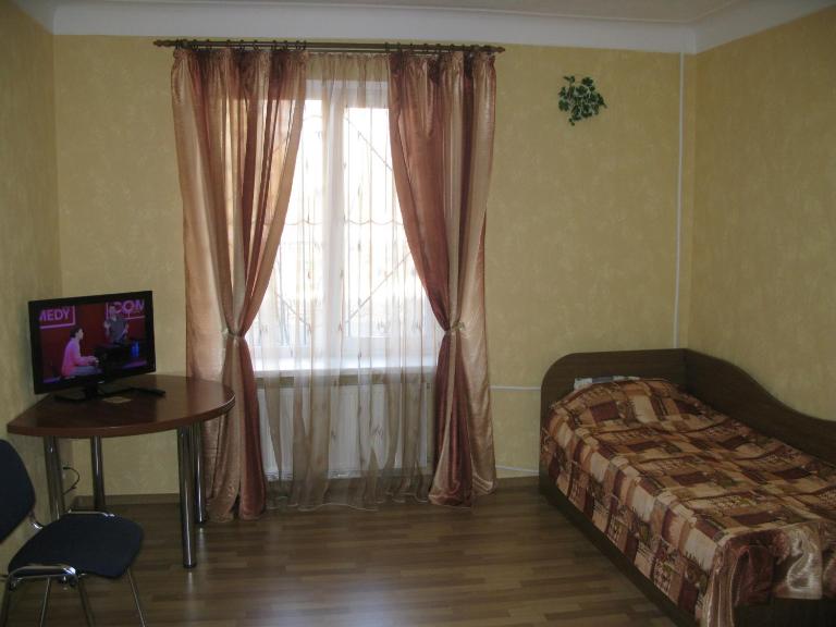 Двокіматна квартира в центрі, 3 окремі спальні ліжка - B&B Kryvy Rig