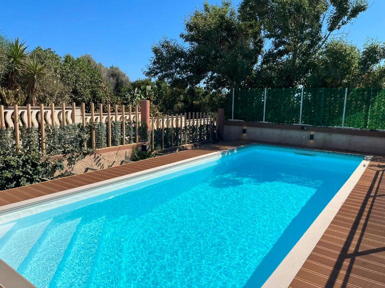 Private pool - 1 minute from the sea - Ampia e accessoriata - Chambres d'hôtes Geremeas