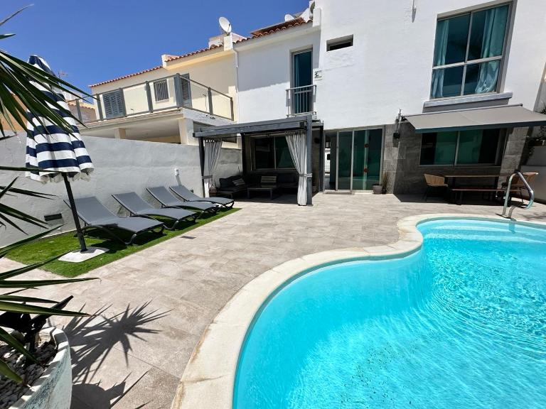 Vv Sunny Holiday Villa Maspalomas - B&B Maspalomas