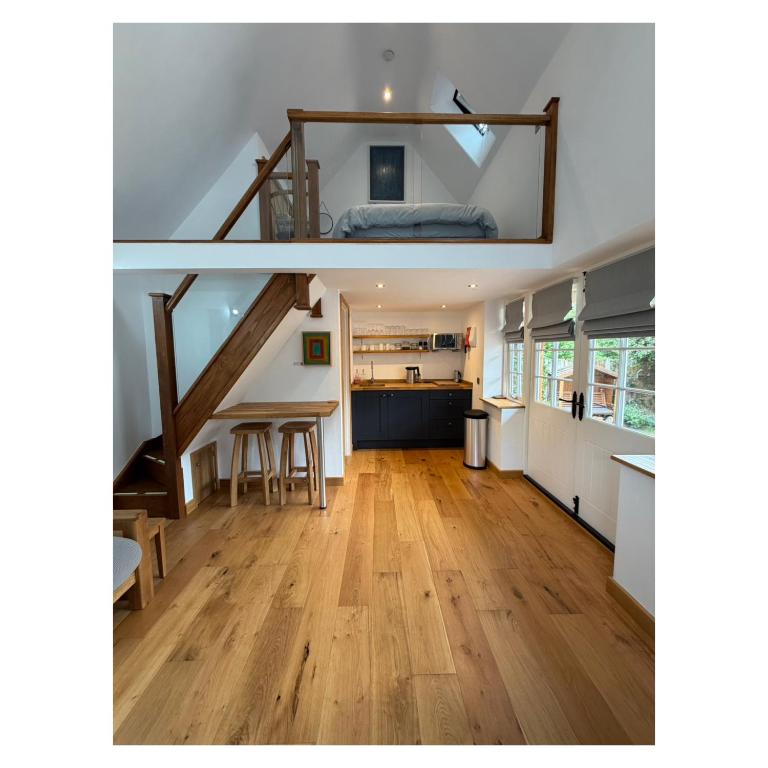Ledsham Studio - B&B Repton