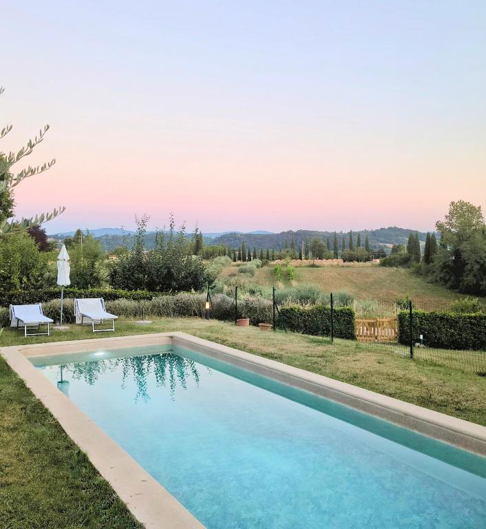 Bosco Ai Marzi - 2 Apartments with shared pool - B&B Poggibonsi