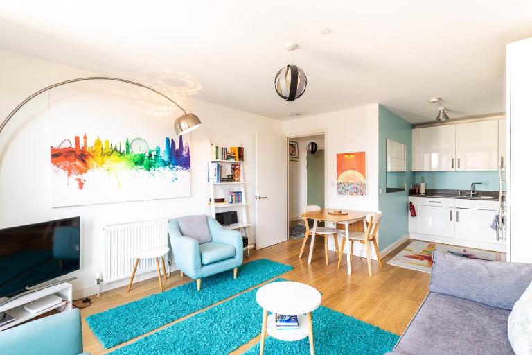 Vibrant Kings Cross Central Apartment - B&B London