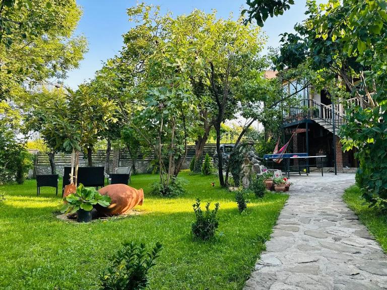 Guest House Chiko - Bed and Breakfast Telavi
