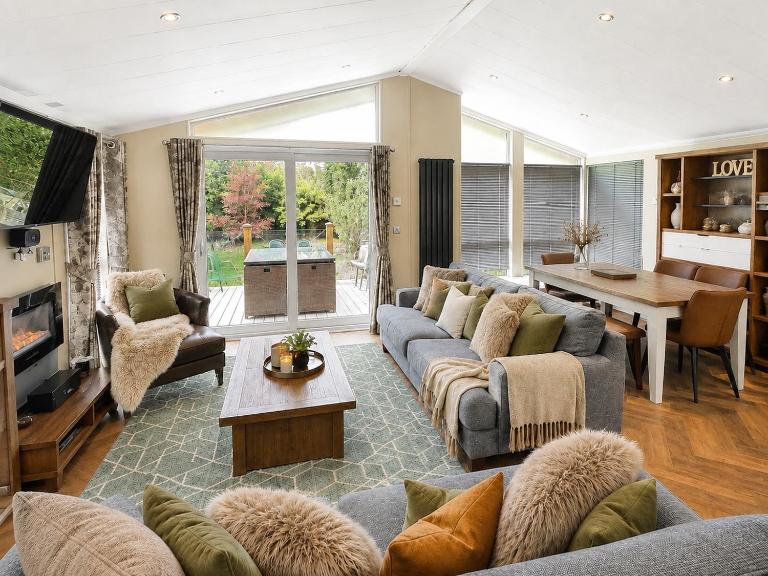 New Forest lodge - 194 NO PETS - B&B Fordingbridge
