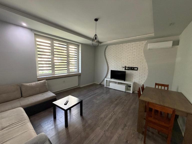 Piotrkowska Apartamenty - Bed and Breakfast Białystok