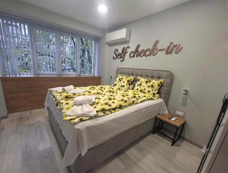 Number 1 - B&B Rousse
