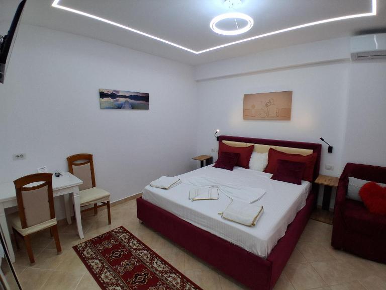 One-Bedroom Apartment Vlore Partial SeaView - Ferienwohnung Vlora