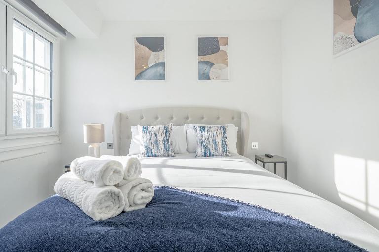 Spacious Knightsbridge Penthouse - Lift - 2Bed 2,5Bath - SofaBed - B&B Londra