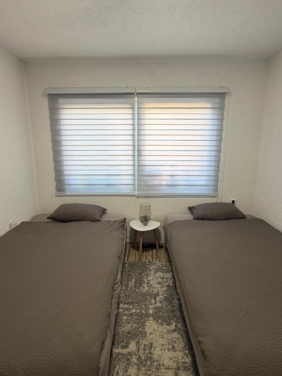 Hidden Gem Apartment Free Parking - Old Town - B&B Sarajevo