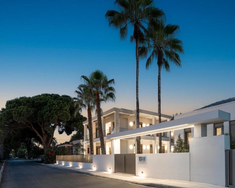 Palm View Suites - B&B Kouroútas