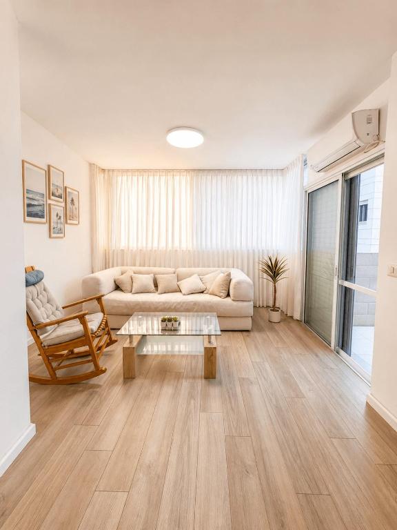 Ussishkin Penthouse - B&B Netanya