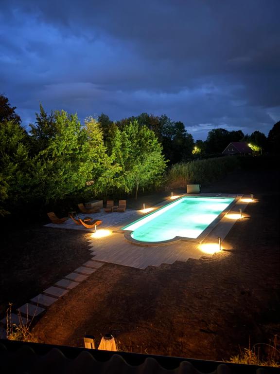 Gulfhof bei Kletzsch Apartments & Ferienwohnungen in Großefehn Ostfriesland - B&B Mittegroßefehn