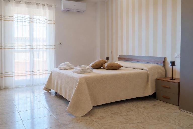 Dimoria Apartments - Bed and Breakfast Sellia Marina