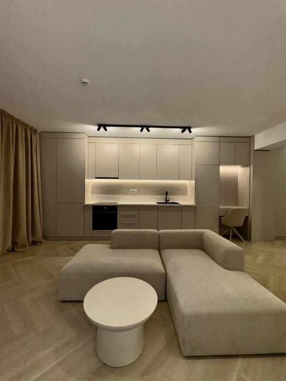 Private Lake Suites - B&B Mamaia