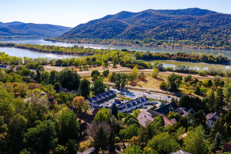 V44 Resort - Ferienwohnung Plintenburg