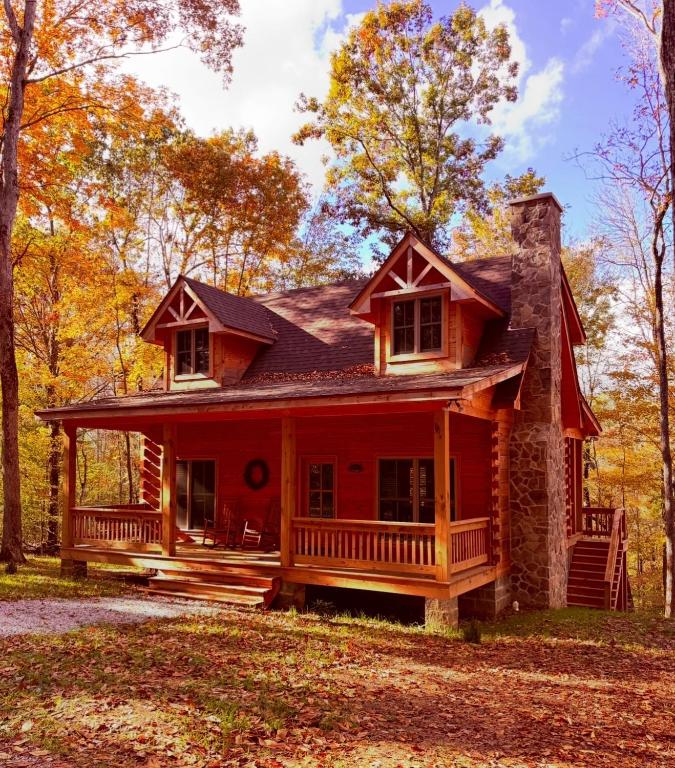 Turkey Creek Cabin Rentals #2 at Tims Ford lake - Chambres d'hôtes Tullahoma