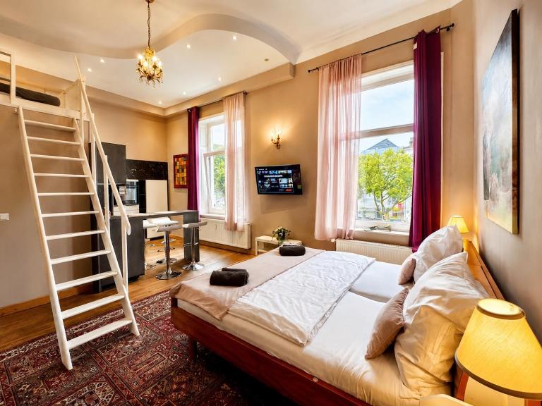 Royal Rose Suite in zentraler Lage - B&B Bremen